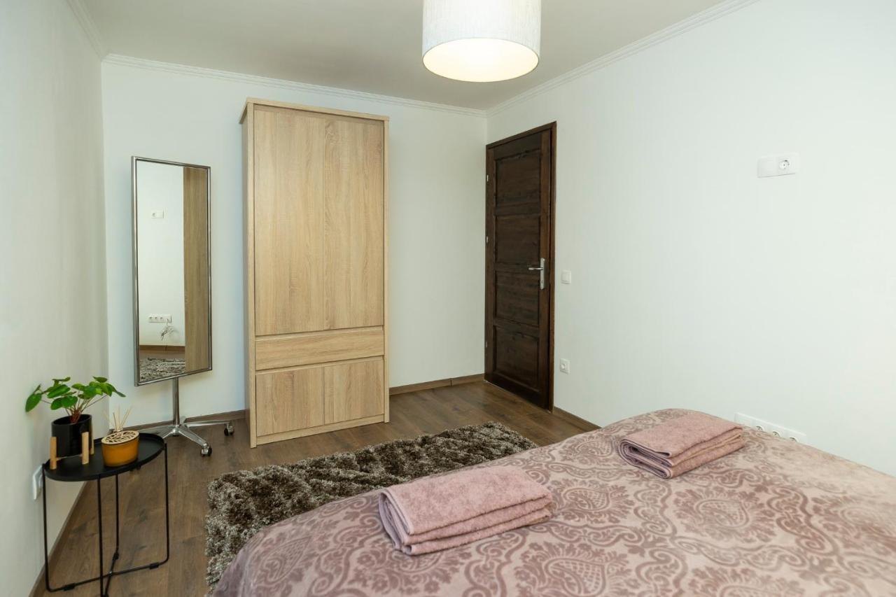Zsendulo Apartman Apartment Eger Ngoại thất bức ảnh