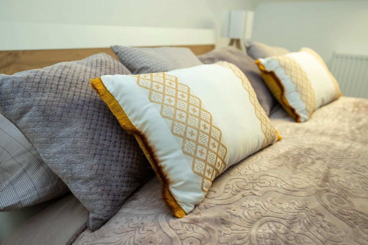 Zsendulo Apartman Apartment Eger Ngoại thất bức ảnh