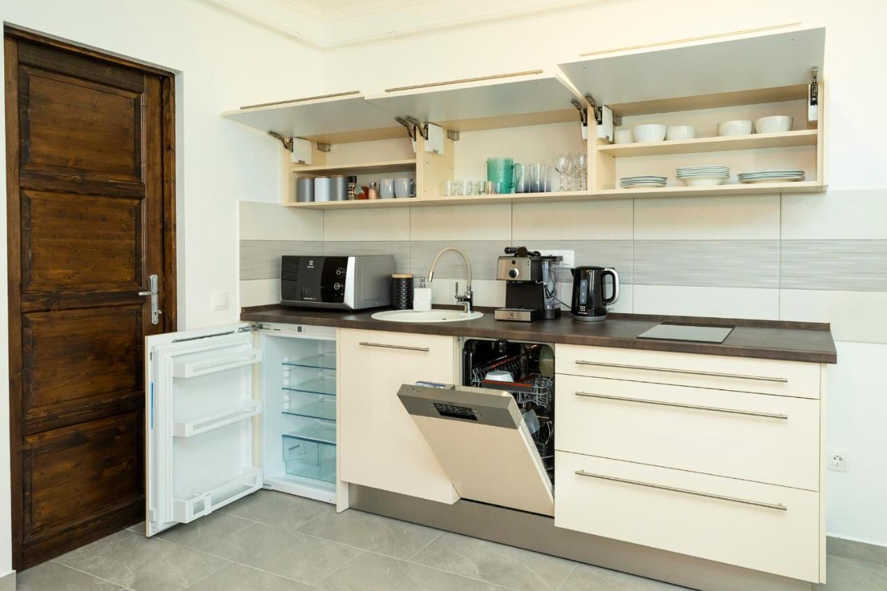 Zsendulo Apartman Apartment Eger Ngoại thất bức ảnh